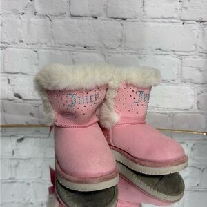 Juicy Couture Pink Toddler Girl Boots with White Fur Trim size 6
